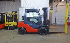 2012 Toyota 8FGU30 Forklift on Sale in Ohio