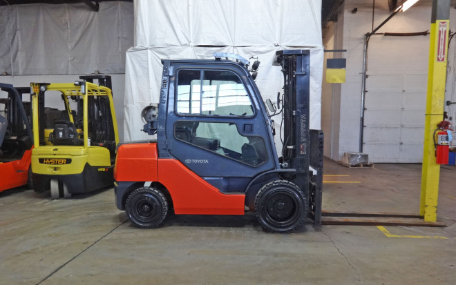 2012 Toyota 8FGU30 Forklift on Sale in Ohio