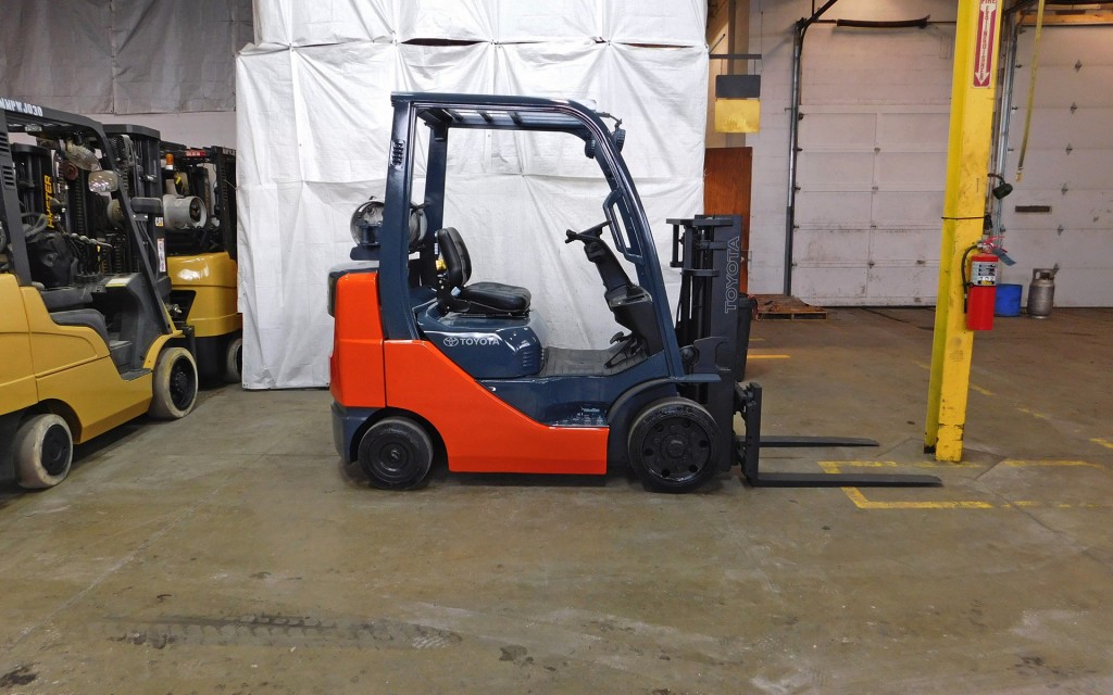  2008 Toyota 8FGCU25 Forklift on Sale in Ohio