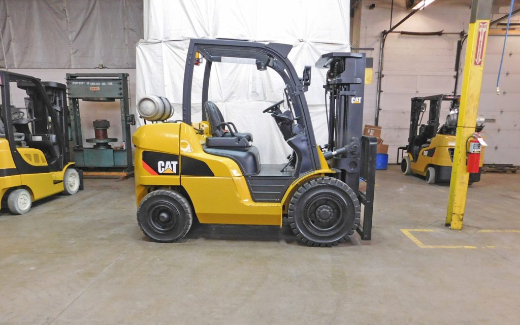  2011 Caterpillar P8000 Forklift on Sale in Ohio